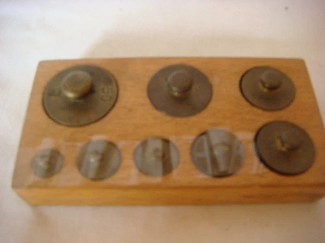 Juego De Pesas En Bronce Con Su Cajetin En Madera Con 8 Piezas  (#) 2