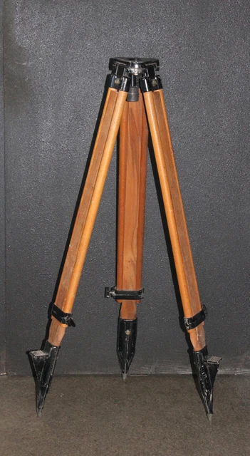 Soviet extendable tripod for leveling, theodolite (SHR-120) USSR