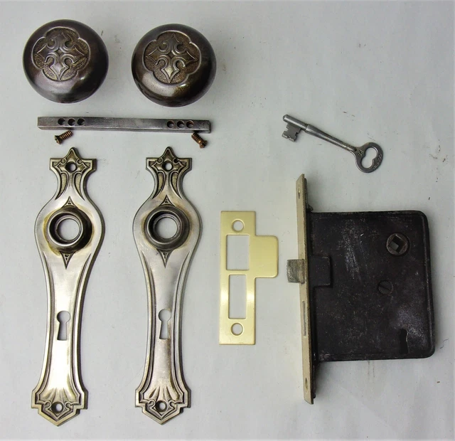 Antique Door Set Victorian / Eastlake Backplate Knob Mortise Lock Key Reclaimed