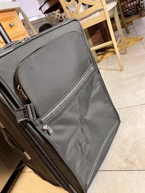 Tumi Alpha 22024D4 Upright Expandable Suitcase Luggage 2 Wheel Rolling Good 2