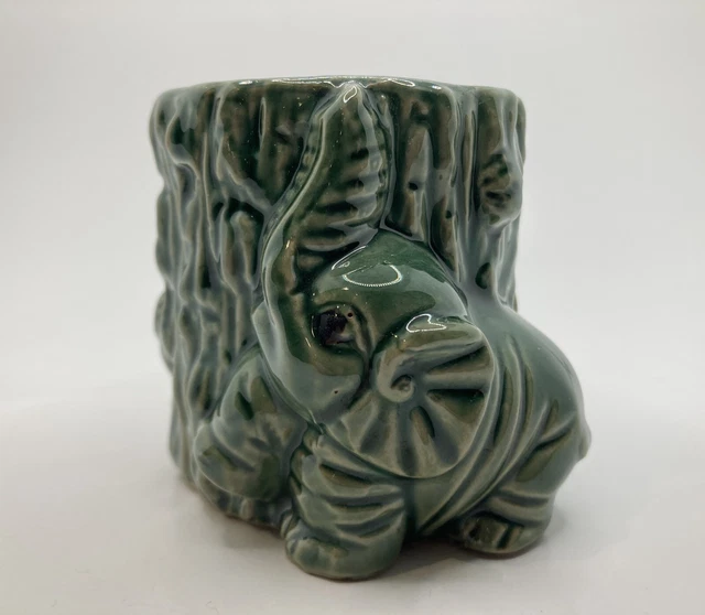 VINTAGE MAJOLICA POTTERY Bamboo Elephant Vase 3” Round Planter 10.00