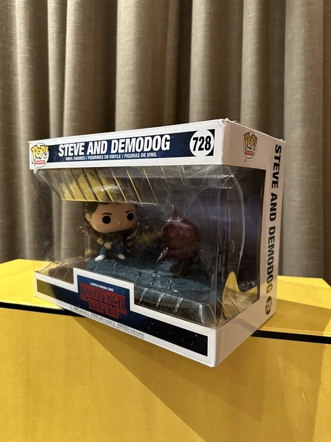 Figurine Pop Stranger Things #728 pas cher : Steve contre Demodog