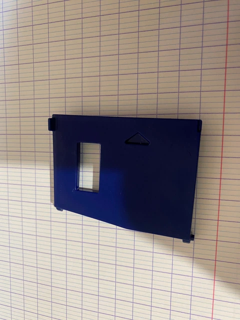 Pièce Détachée Playmobil : Fenêtre Bleue Pour Le Ranch Rivière Serpent 3805 - Occasion Avec Traces De Jeu