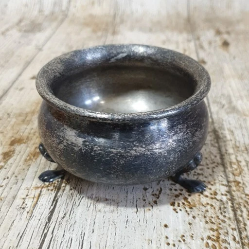 Vintage Small Silver Plate Plated Salt Bowl On Legs Made In England