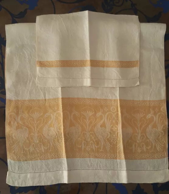 Set 2 asciugamani tela umbra fatti a mano con cigni Made in Italy circa 40 anni