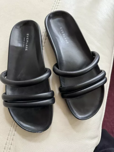 Everlane Women’s Black Slip-On Sandals Size 8 Puffy Straps Comfort Slides Italy