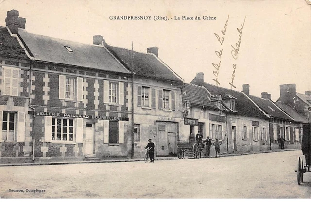 60  .n°  107557  . grandfresnoy .sellerie paillard .attelage .la place du chen