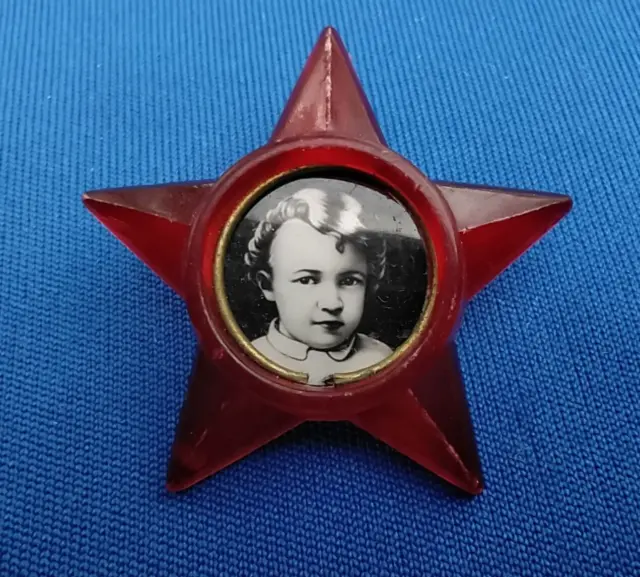 LENIN Distintivo vintage in plastica URSS