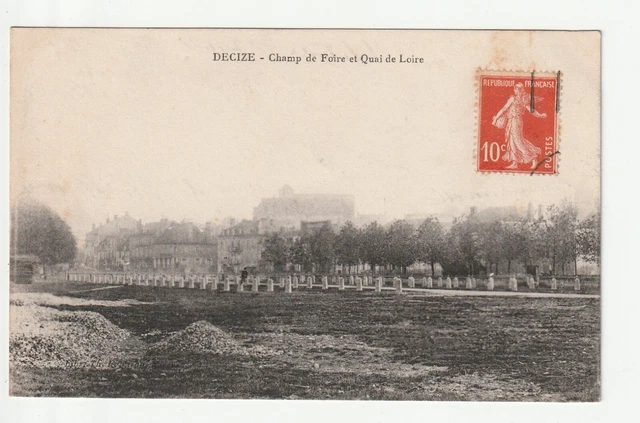 DECIZE - Nievre - CPA 58 - The Fairground