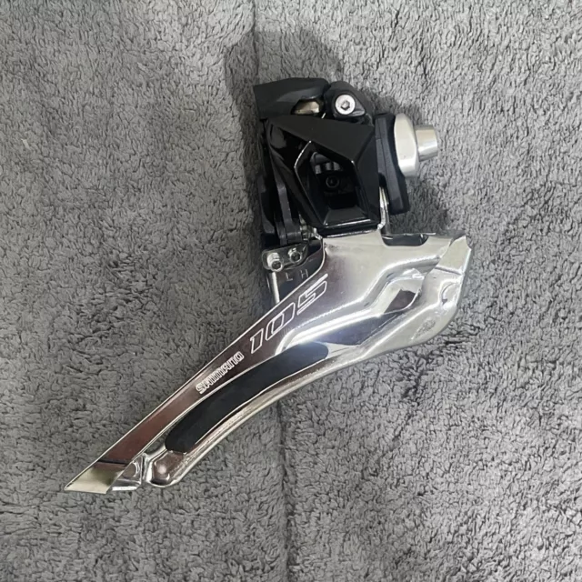 Shimano 105 FD-R7000-F 2x11 Speed Brazed-On Mount Front Derailleur ROAD Shimano 105 FD-R7000-F 2x11 Speed Brazed-On Mount Front Derailleur ROAD