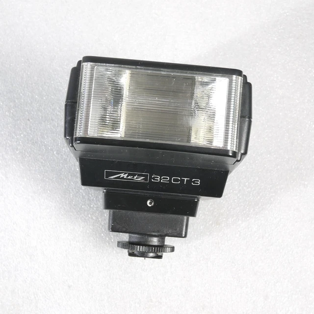 Metz 32 CT3 CT 3 Mecablitz SCA300 Electronic Flash 35mm SLR