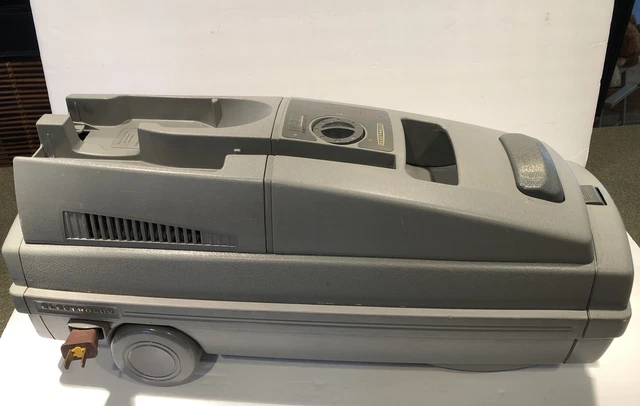 Electrolux Epic 6500 SR Vacuum Canister Only Parts or Repair Electrolux Epic 6500 SR Vacuum Canister Only Parts or Repair