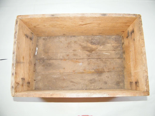 Atlas Powder Co Wilmington, De Wood Crate High Explosives, 17 3/4" X 11" X 8" 5