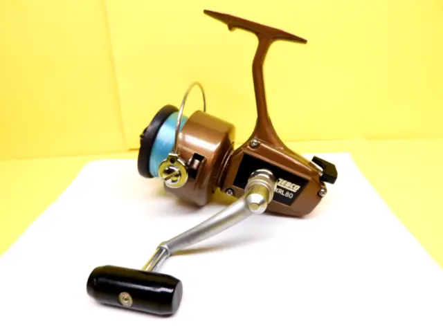 VINTAGE LM DICKSON Trojan Closed Face Fishing Reel Made In Japan