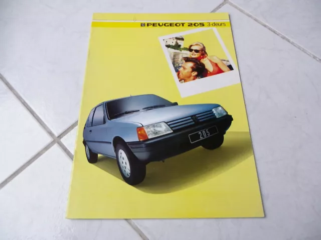 Peugeot 205 3 portes 1985 20 pages NL brochure catalogue dépliant prospectus