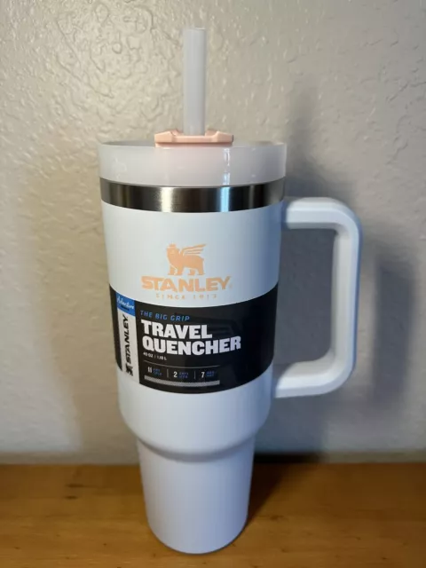 https://www.picclickimg.com/va4AAOSwWuplMr0k/STANLEY-Adventure-Quencher-40-Oz-Tumbler-Straw-Cup.webp