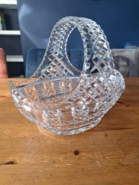 Large Heavy Crystal Glass Basket/Bowl/Fruit Bowl