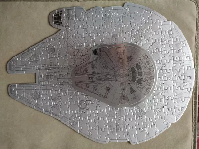 201 Piece Jigsaw Puzzle Star Wars Millenium Falcon Silver Tin