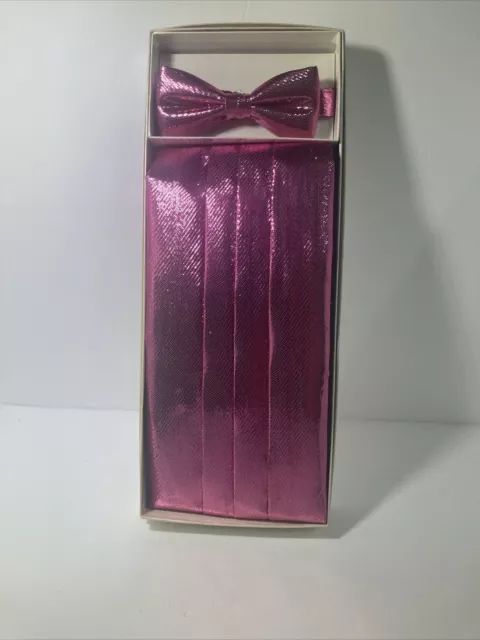 Bow Tie And Cummerbund Set. Shiny Pink
