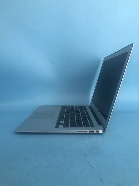 MacBook Air 13 Pouces Début 2014 – I5 1,4 GHz – 128 Go SSD – 4 Go RAM – Argent