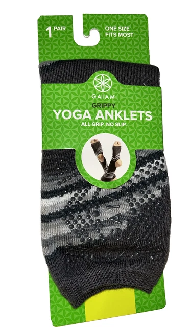 Grippy Yoga Anklets Socks  1 Pair Gray Color  NEW Unopened OSFM