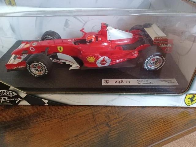FERRARI F2001 GP 2001 M. SCHUMACHER 2001 HOTWHEELS 50213 1:43