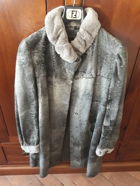 Cappotto 7/8 (Sette Ottavi) Colore Grigio In Pelliccia Autentica Di Breitschwanz
