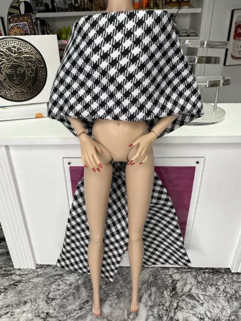 INTEGRITY TOYS VICTOIRE ROUX Love Knot Of Gold EAST59TH Fashion DOLL shawl Cape