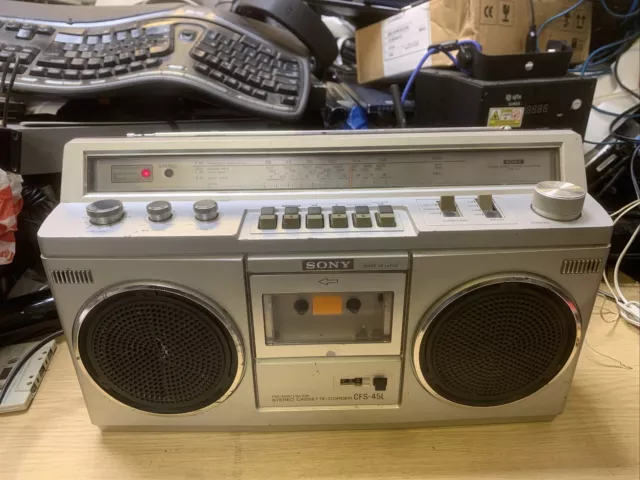 Vintage Sony CFS-45L Stereo Cassette-Corder Radio