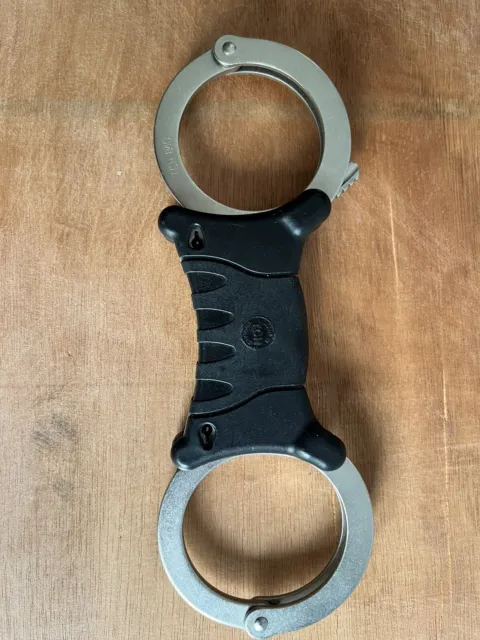 Original  police rigid TCH UK Speed handcuffs