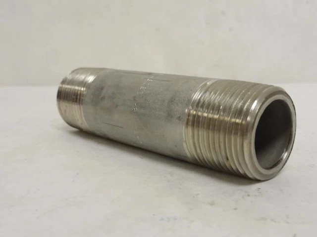 185593 New-No Box; MFG- 316-80-S-1-4-1/2 Sch: 80 Pipe Nipple; SS-316; 1NPT