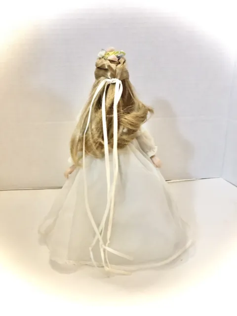 VINTAGE FAIRY TALE CINDERELLA PORCELAIN AVON COLLECTOR DOLL~9-1/2”~1984 w/ STAND 5