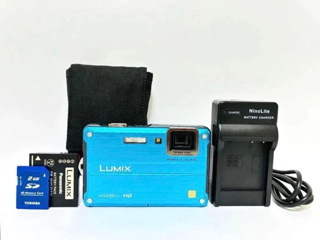 PANASONIC LUMIX DMC-FT2 Blue Waterproof Tested Working From Japan