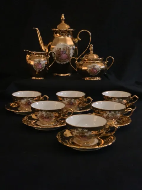 Service à café, porcelaine, signé Bavaria, doré, Fragonard