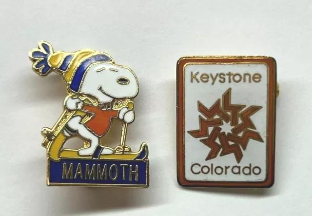 Vintage Lot of 2 SKI PINS Peanuts Snoopy Mammoth KEYSTONE COLORADO Lapel Hat