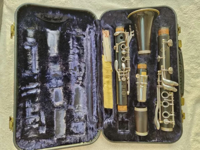 Selmer Series 10G Paris Clarinet Made Of Wood