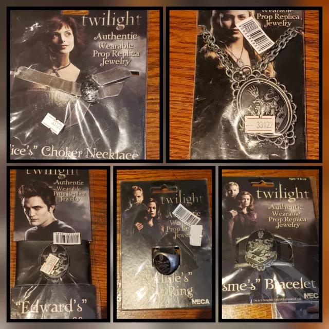 Twilight neca prop jewlery. Cullen family crest