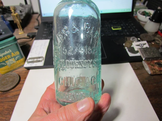 Swidler & Bernstein Embossed Bear Chicago Hutchinson soda bottle Hutch