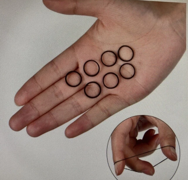 1 pack of 250 Mini Black Rubber Bands for Hair Ties Crafts Pony Hair Holder etc.