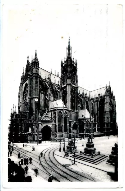 CP 57 MOSELLE - Metz - La Cathédrale b