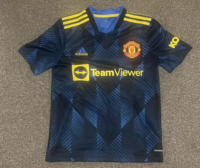 MANCHESTER UNITED 21 22 3rd Kit Size 13 14 Boys 10.00 PicClick UK