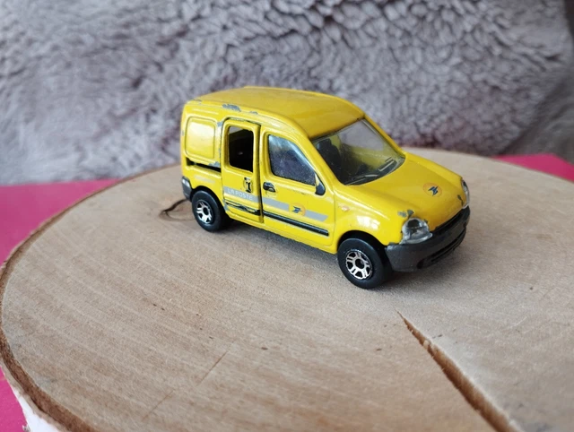 Majorette 288-A Renault Kangoo Van