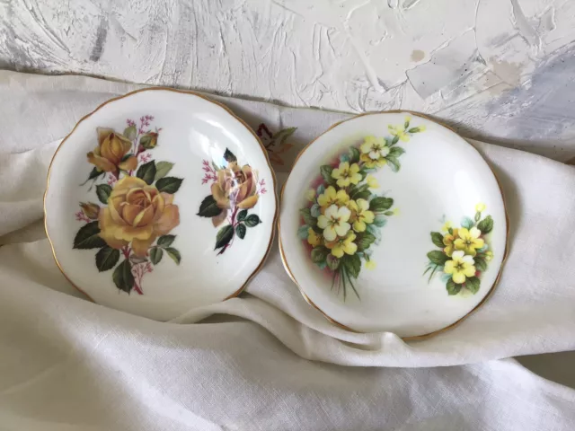 Royal Grafton Bone China Small Trinket Dishes Pin Dishes Floral Pattern England