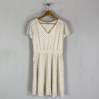 Old Navy Polka Dot Flutter Sleeve V Neck Empire Dress