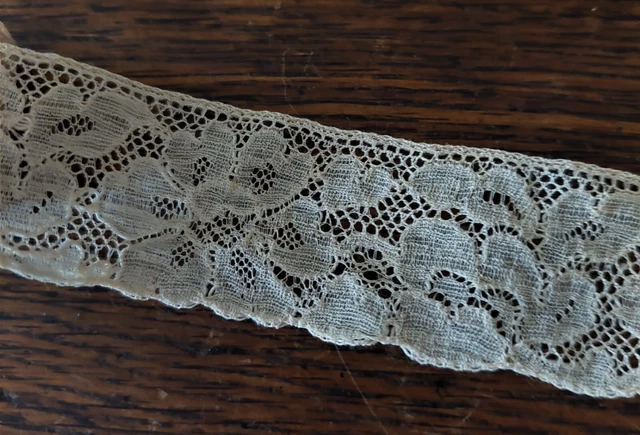 Pizzo Di Calais Antica Beige 105 CM