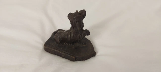 Heredities bronze figure. Yorkshire Terrier.