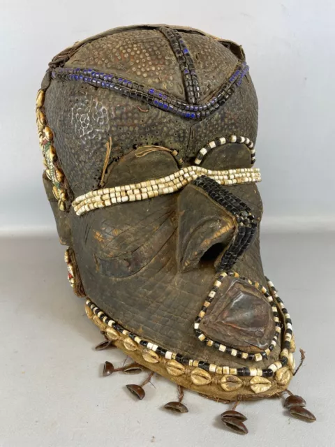 230303 - African Kuba Bwoom mask - Congo