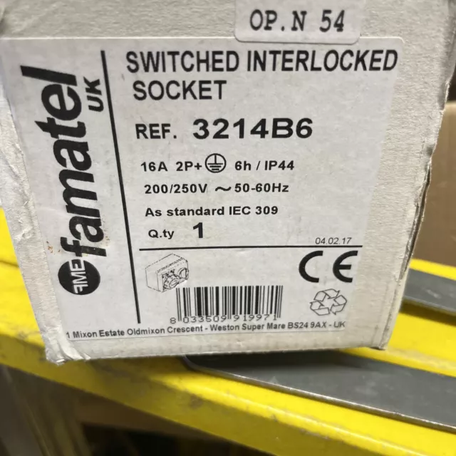 Famatel 16A 3 Pin 240V IP44 Horizontal Switched Interlocked Socket - 3214B6