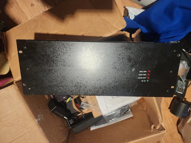 Crescend Model : P8-R2JK-C5-002 764-870 MHz , 13.8 VDC