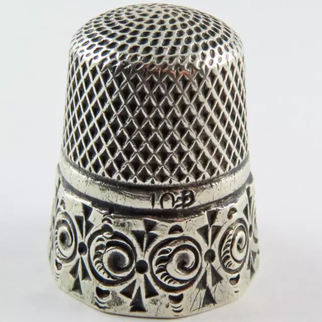 Antique Stern Bros. Geometric Panel Size 10 Sterling Silver Sewing Thimble